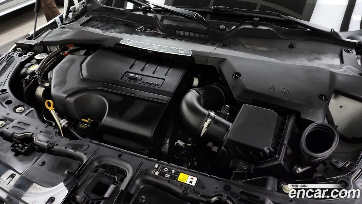 [object Object] Range Rover Evoque 2022 из KR, фото 6