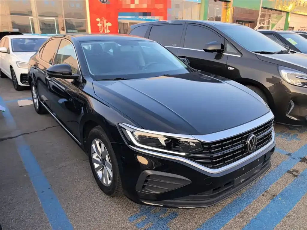 Volkswagen Passat — фото 10