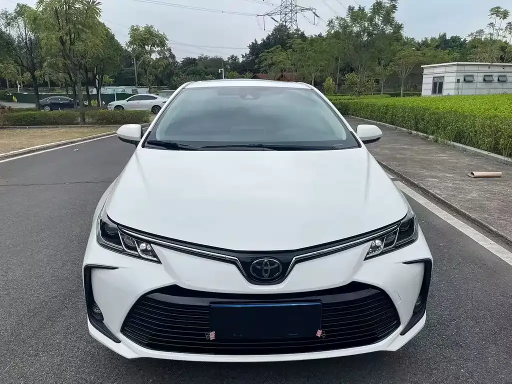Toyota Corolla 2023 из CN, фото 6