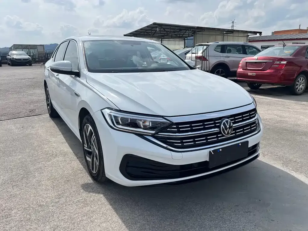 Volkswagen Sagitar 2023 из CN, фото 3