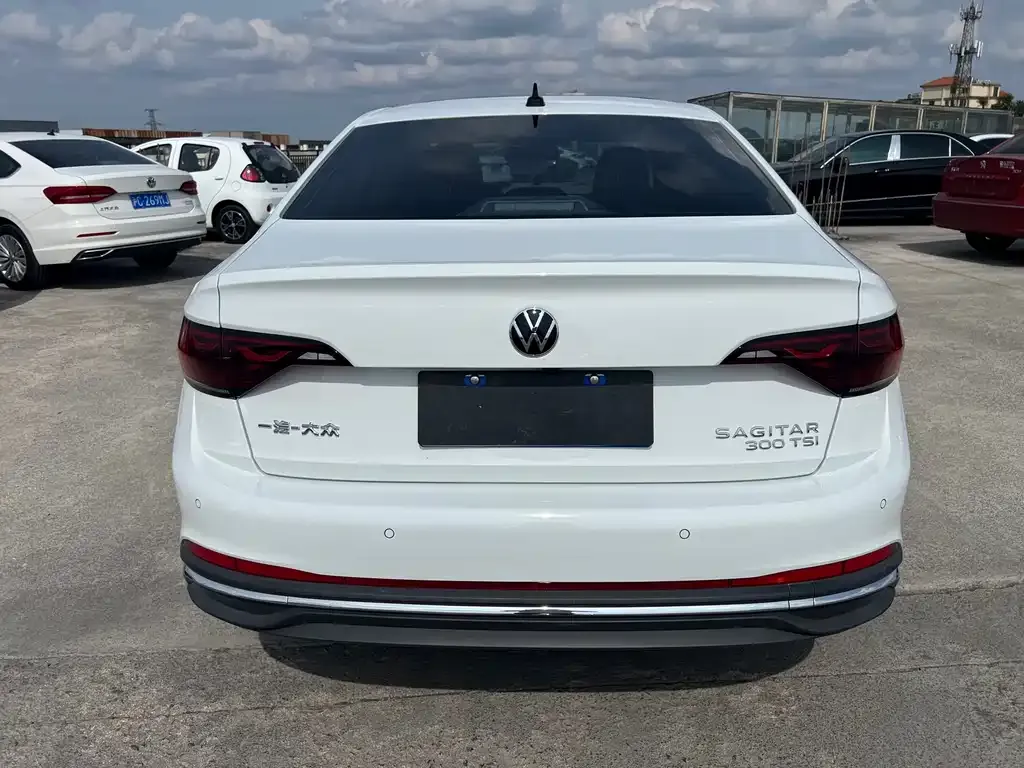Volkswagen Sagitar 2023 из CN, фото 6