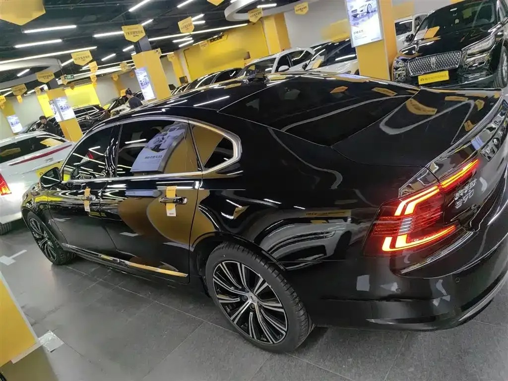 Volvo S90 2022 из CN, фото 8