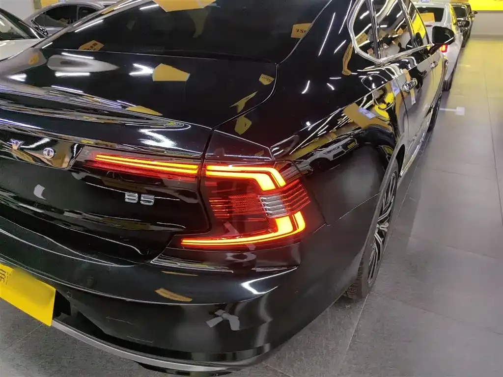 Volvo S90 2022 из CN, фото 10