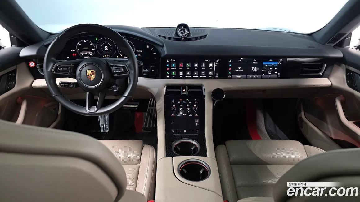Porsche Taycan 2022 из KR, фото 7