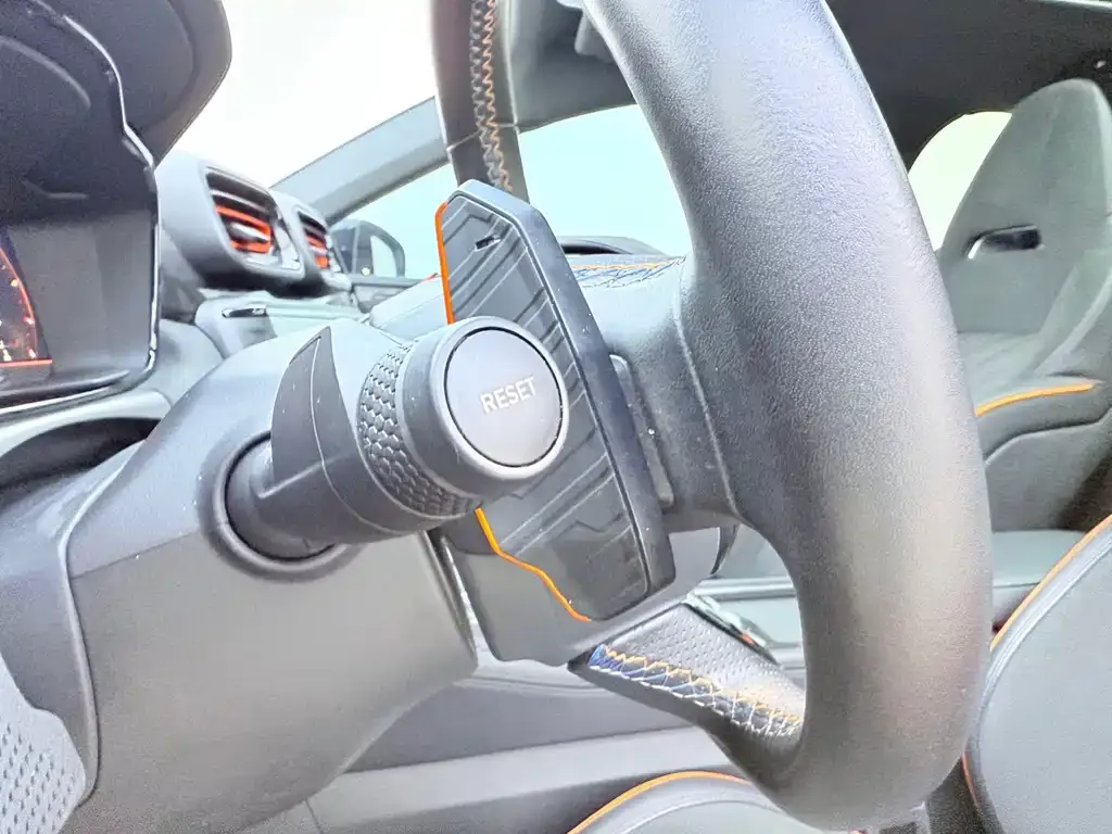 Lynk & Co 02 Hatchback 2021 из CN, фото 8
