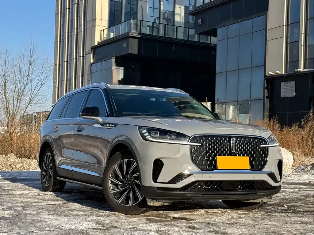 Lincoln Aviator 2025 из CN, фото 7
