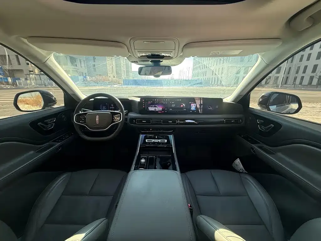 Lincoln Aviator 2025 из CN, фото 5