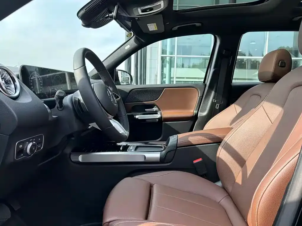 Mercedes-Benz GLB 2025 из CN, фото 2