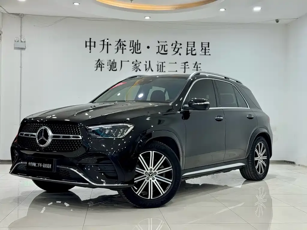 Mercedes-Benz GLE — фото 1