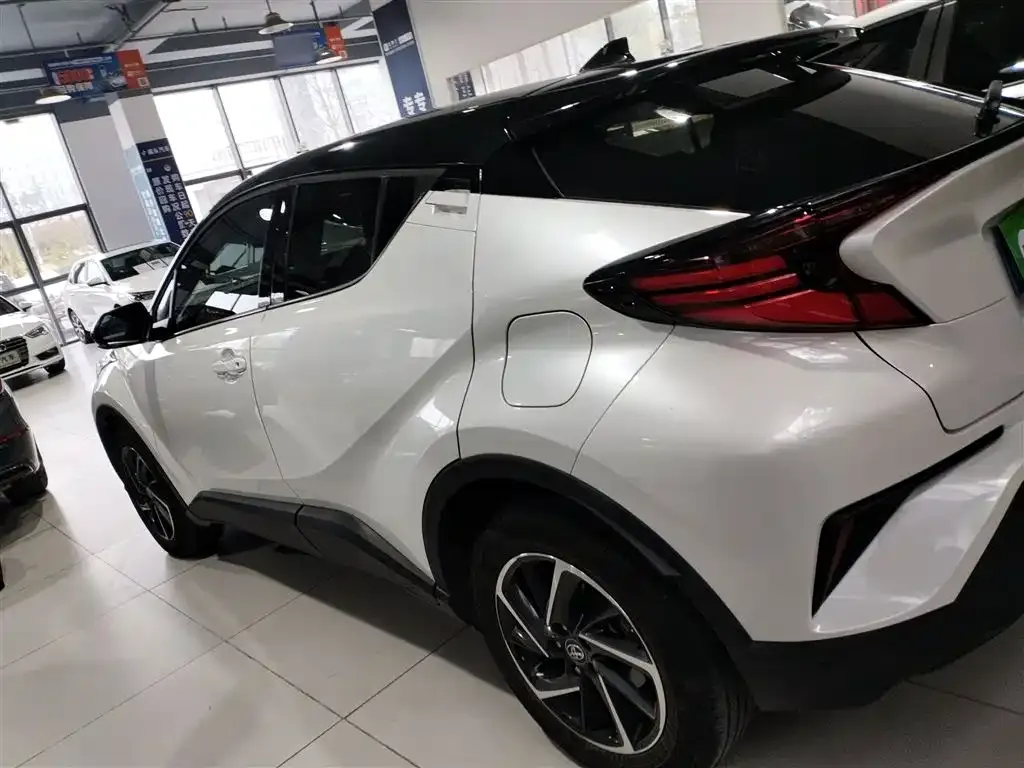Toyota C-HR 2022 из CN, фото 3