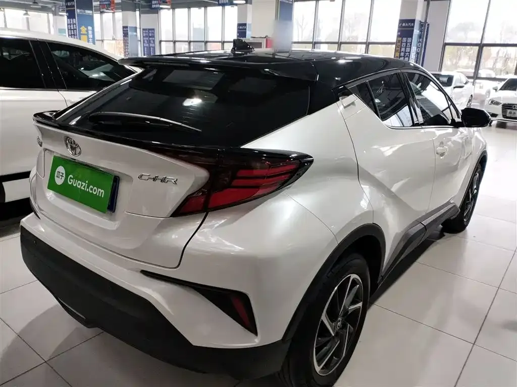 Toyota C-HR 2022 из CN, фото 7