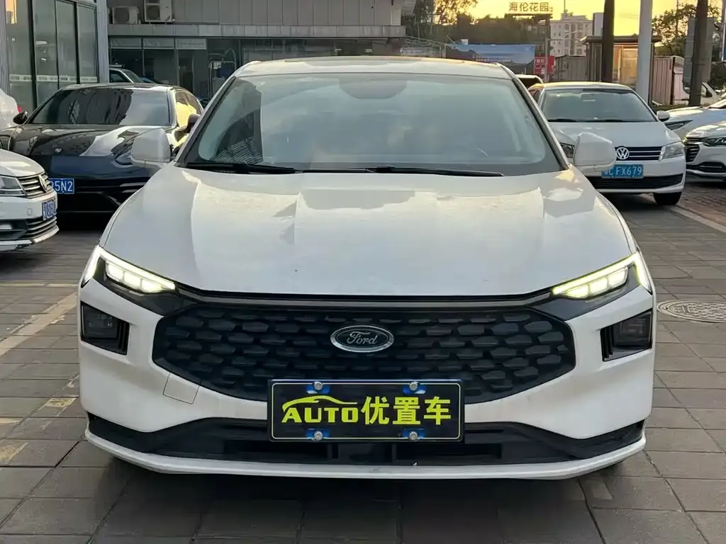 Ford Mondeo 2022 из CN, фото 1