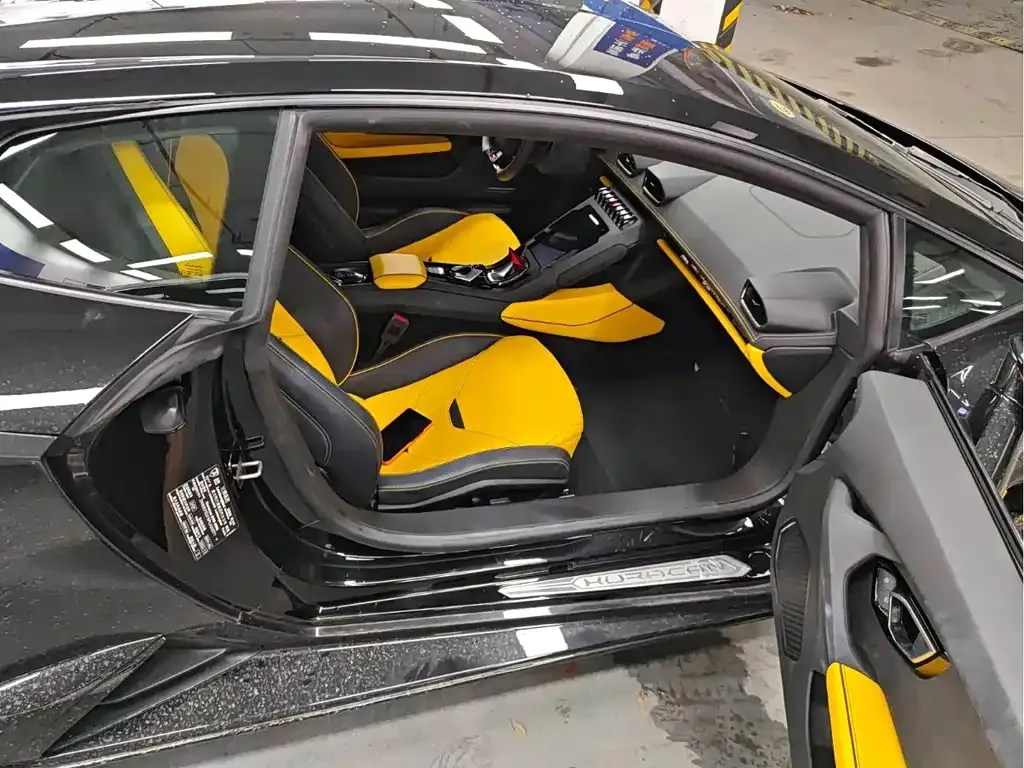 Lamborghini Huracan — фото 6