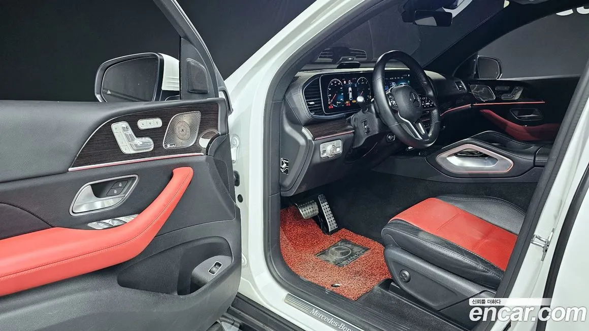 Mercedes-Benz GLE-Class — фото 10