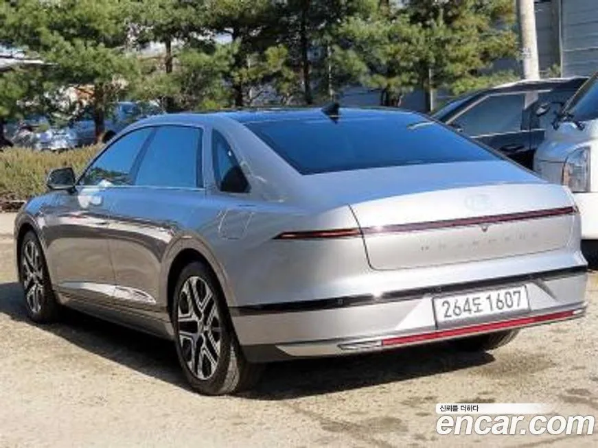 Hyundai Grandeur 2023 из KR, фото 7