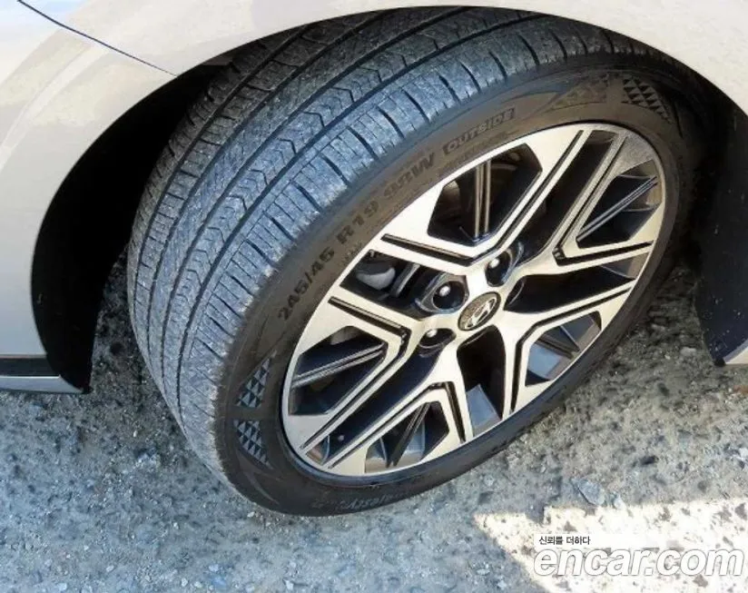 Hyundai Grandeur 2023 из KR, фото 8