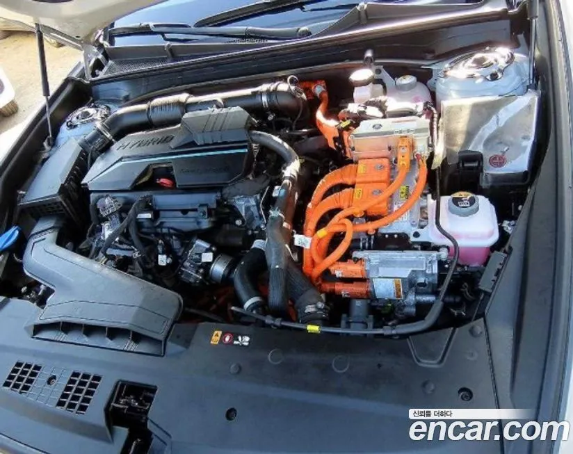 Hyundai Grandeur 2023 из KR, фото 9