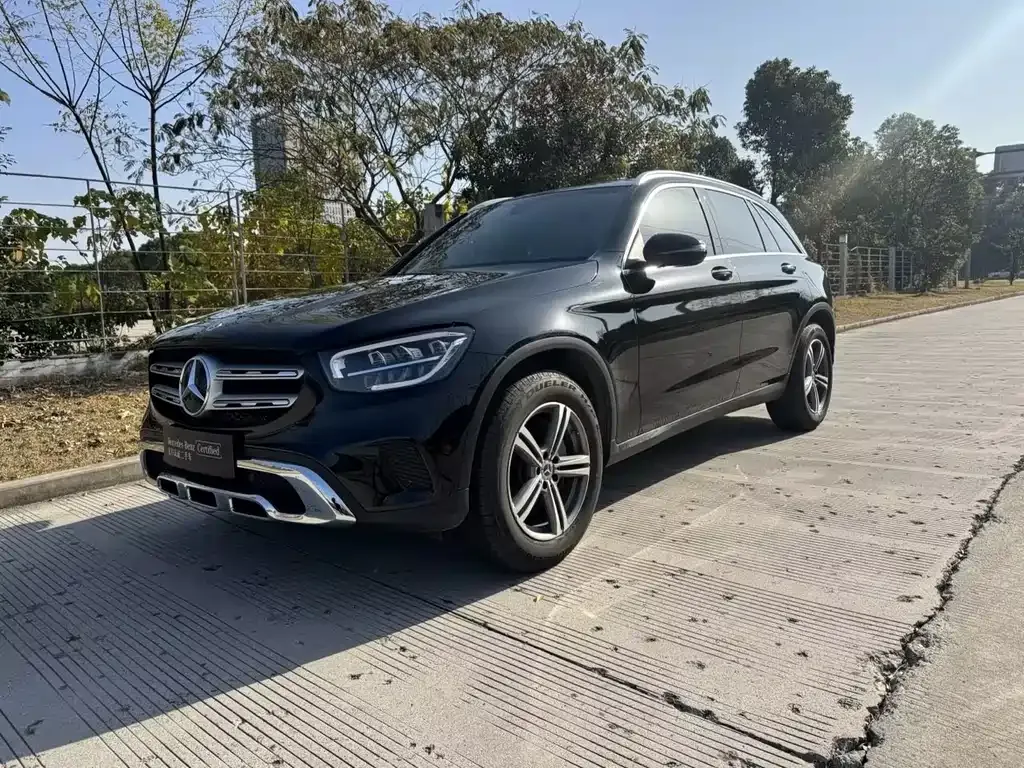 Mercedes-Benz GLC — фото 1