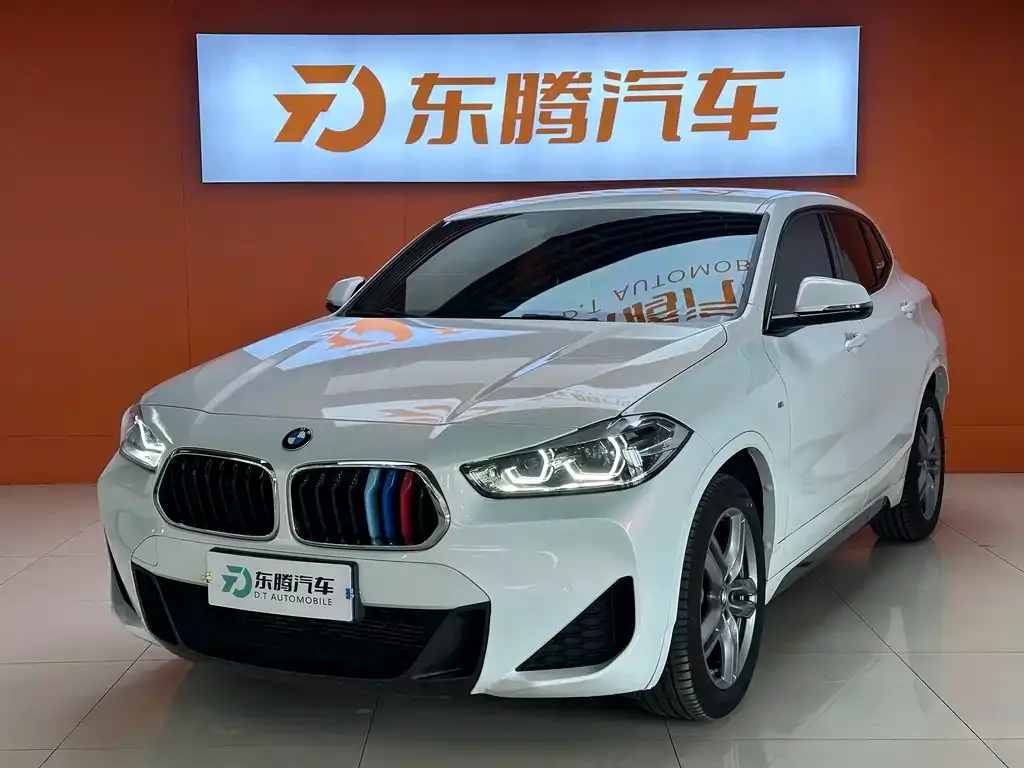 BMW X2 — фото 1