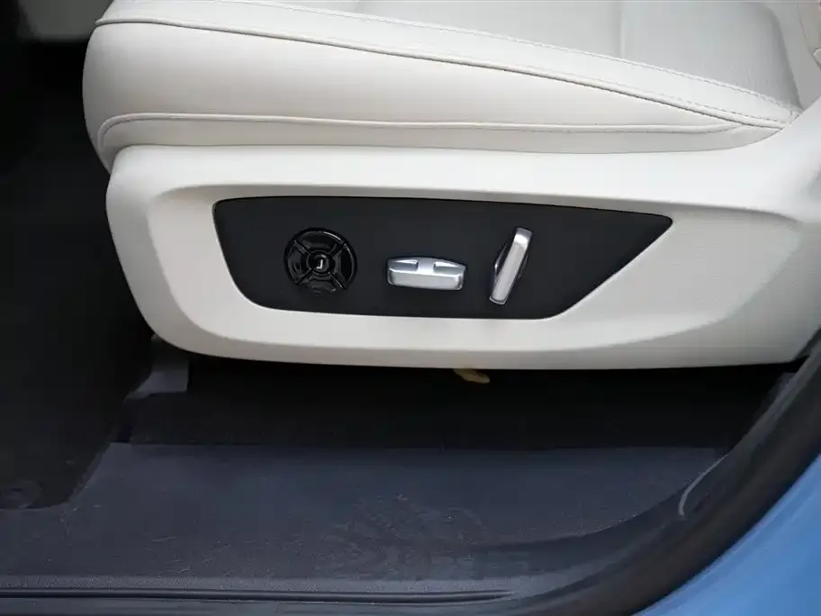 Li Auto ONE 2022 из CN, фото 2
