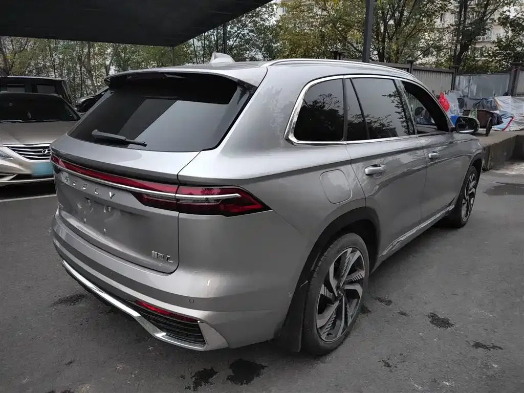 Geely Xingyue L — фото 7
