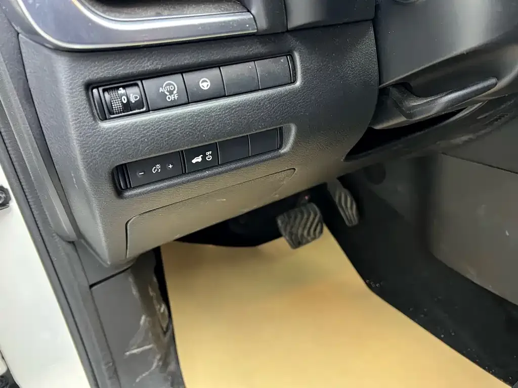 Nissan X-Trail 2021 из CN, фото 3