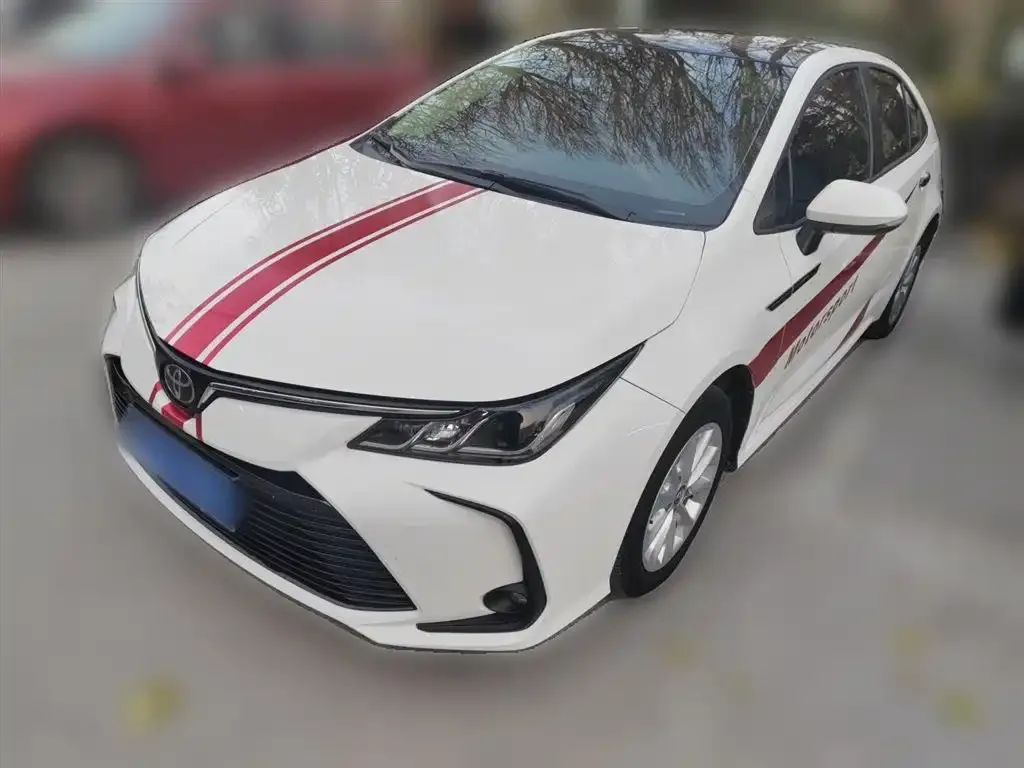 Toyota Corolla 2022 из CN, фото 1