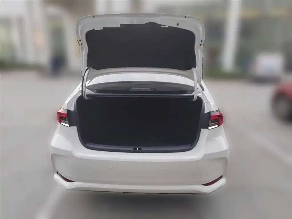 Toyota Corolla 2022 из CN, фото 10