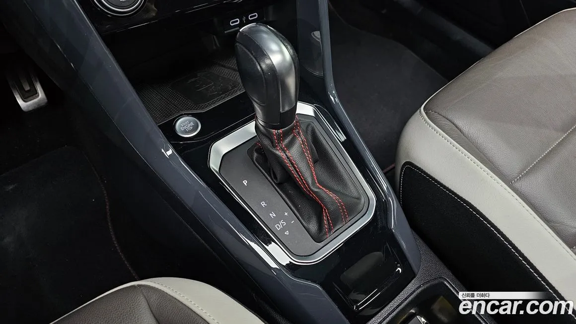 Volkswagen T-Roc 2021 из KR, фото 8