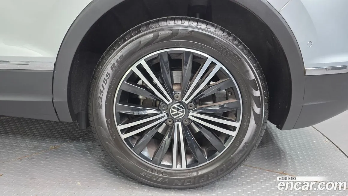 Volkswagen Tiguan 2022 из KR, фото 8