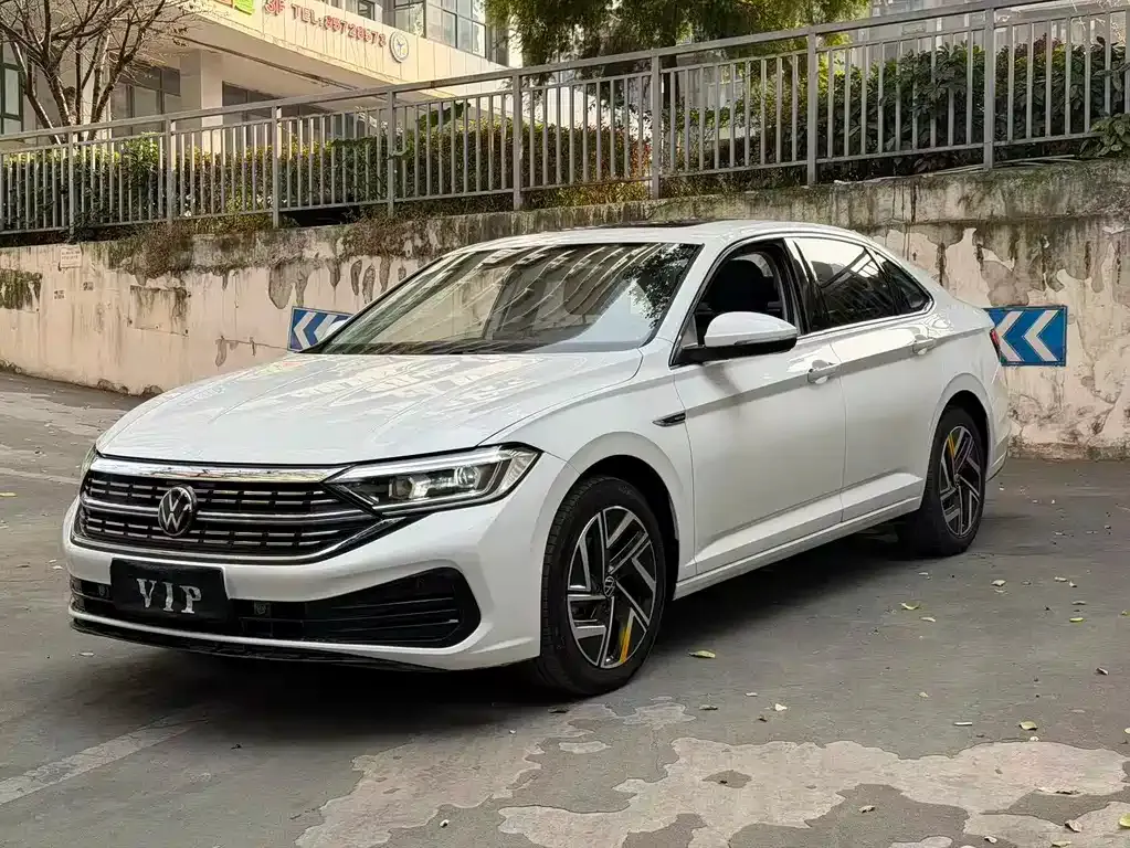 Volkswagen Sagitar 2023 из CN, фото 1