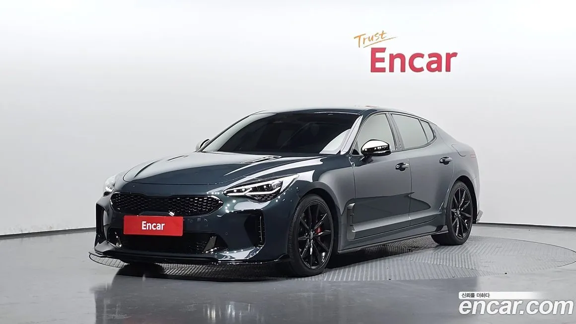Kia Stinger 2022 из KR, фото 1