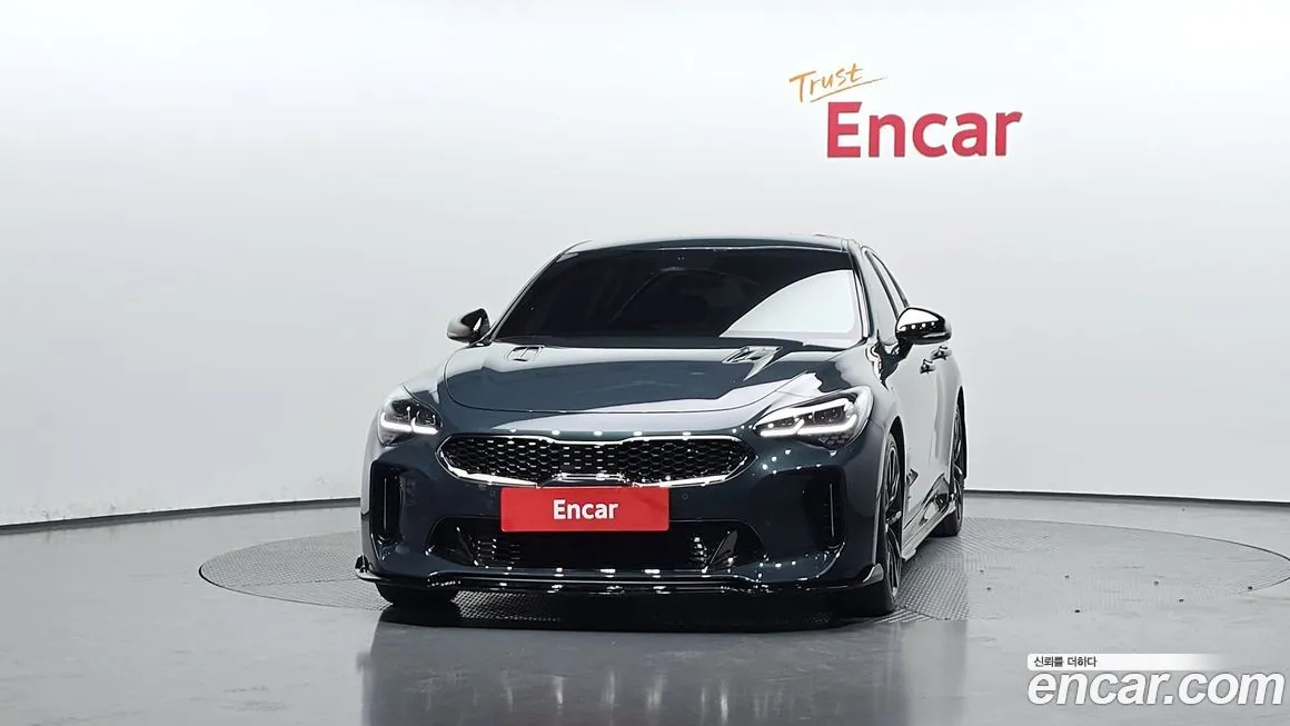 Kia Stinger 2022 из KR, фото 2