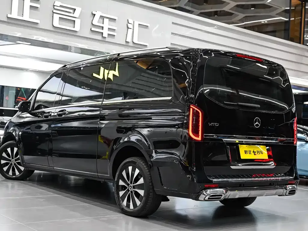 Mercedes-Benz Vito 2023 из CN, фото 8