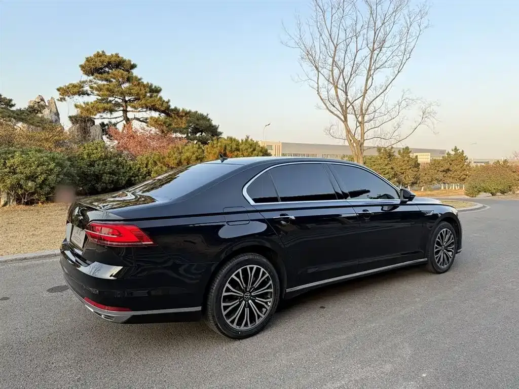 Volkswagen Phideon — фото 2