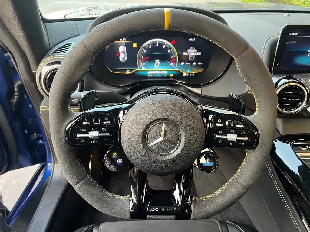 Mercedes-Benz AMG GT — фото 9