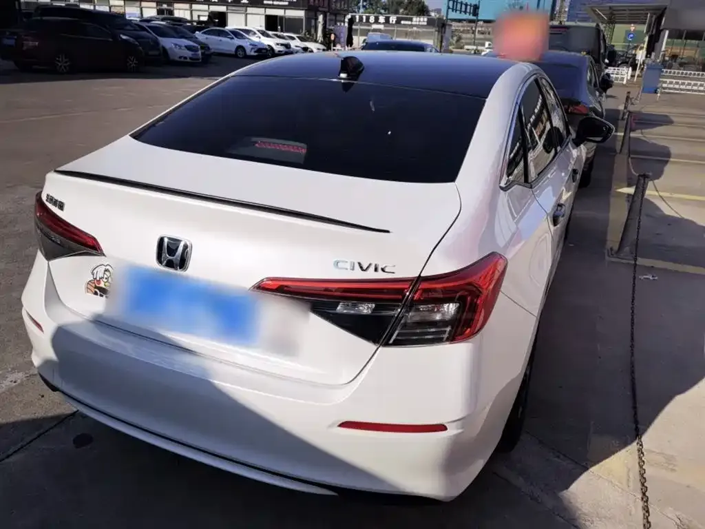 Honda Civic — фото 4