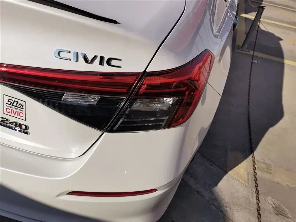 Honda Civic — фото 3