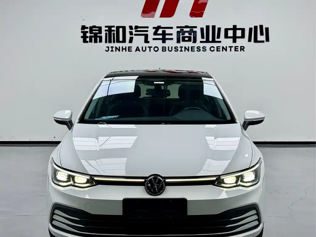 Volkswagen Golf 2021 из CN, фото 2