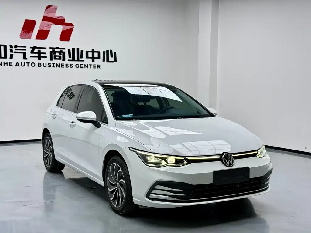 Volkswagen Golf 2021 из CN, фото 4