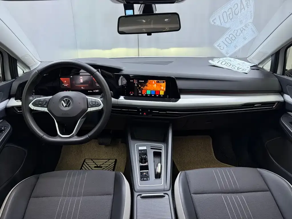 Volkswagen Golf 2021 из CN, фото 10