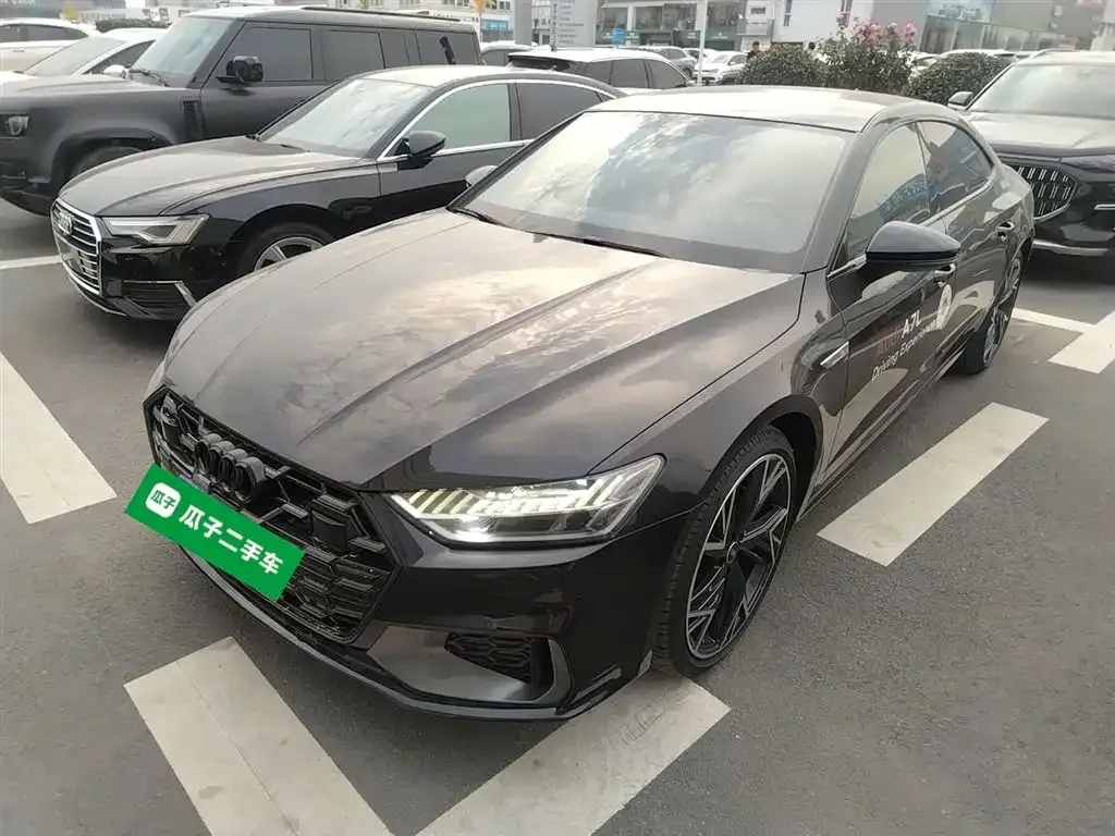 Audi A7L 2024 из CN, фото 5