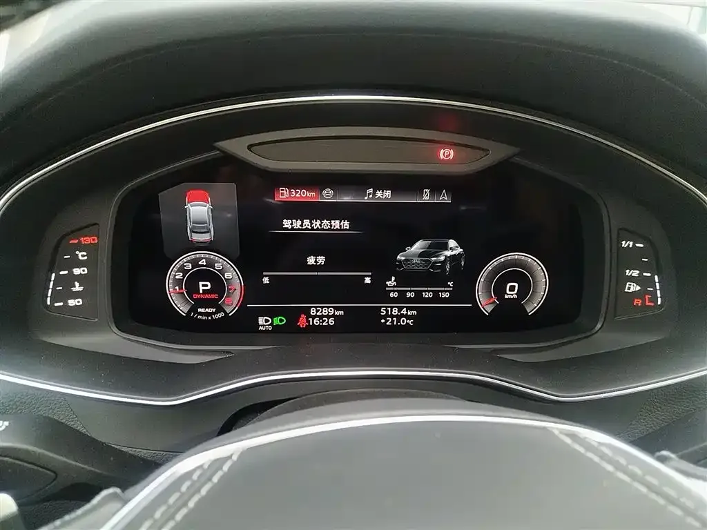 Audi A7L 2024 из CN, фото 7