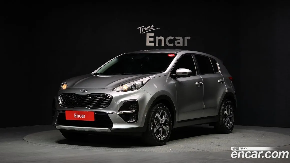 Kia Sportage — фото 1
