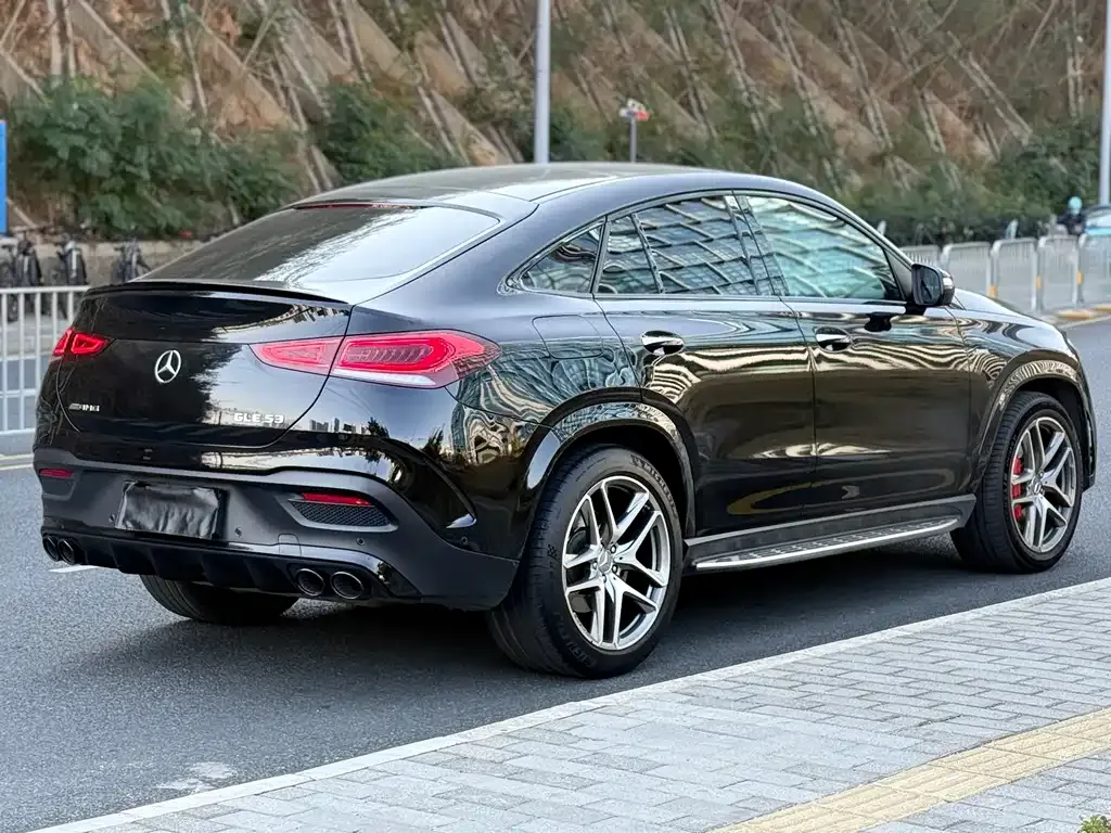 Mercedes-Benz GLE Coupe AMG — фото 4