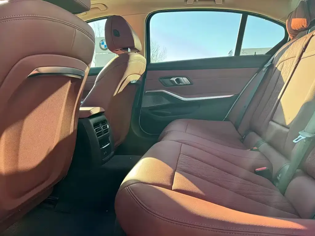 BMW i3 2024 из CN, фото 9