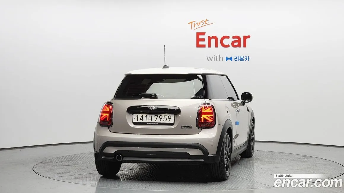 Mini Cooper 2024 из KR, фото 8