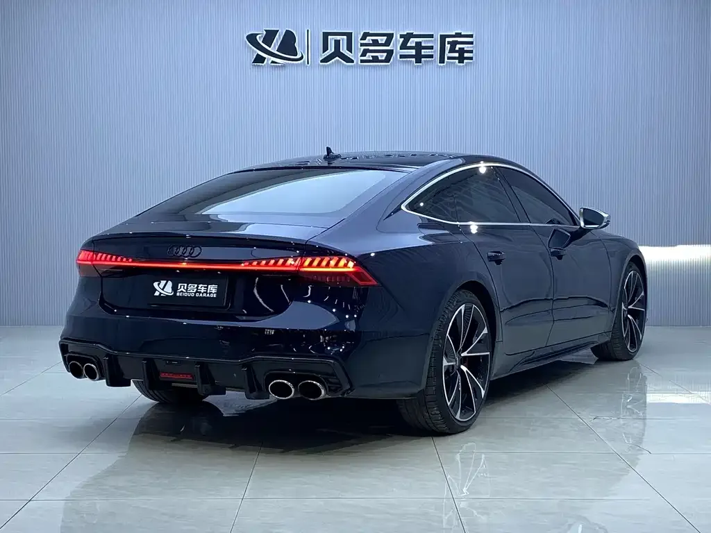 Audi S7 2021 из CN, фото 6