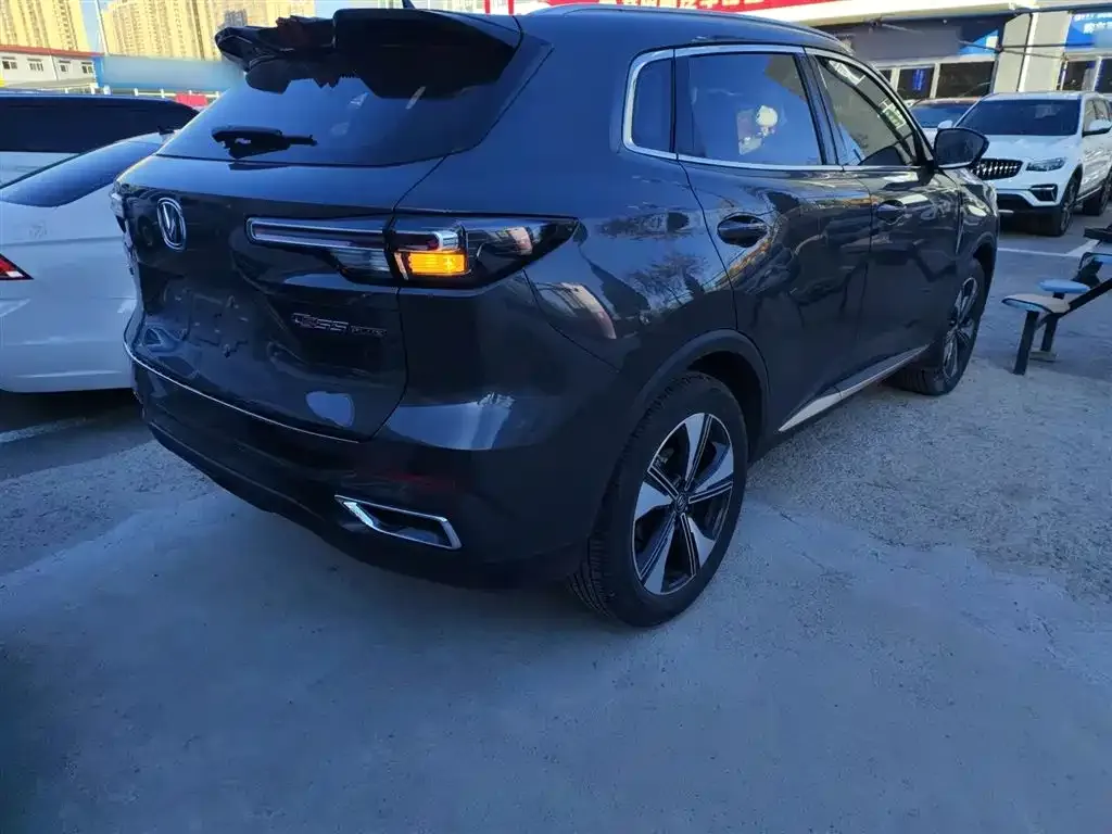 Changan CS55PLUS — фото 10