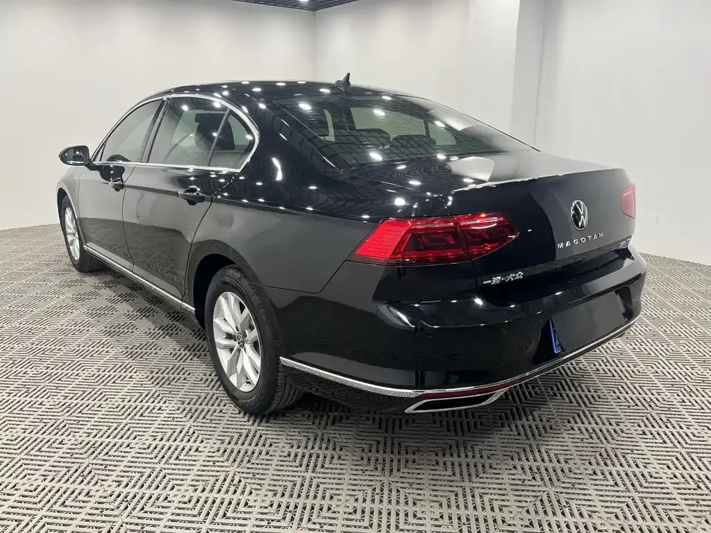 Volkswagen Magotan 2021 из CN, фото 8